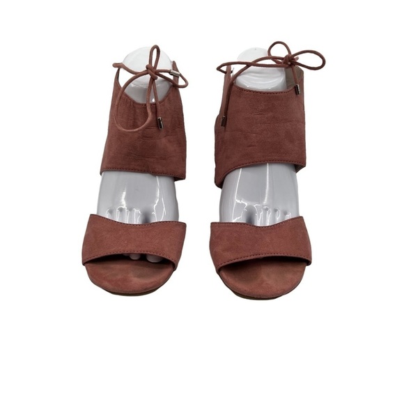 Kenneth Cole Reaction Pink Suede Vee Strong Tie Back Sandals Size 7 1/2 Women’s - Picture 3 of 10